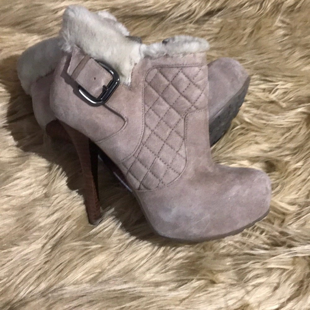 GUESS Heels